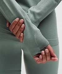 Swiftly Tech Long-Sleeve Shirt 2.0 *Hip Length