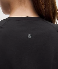 Swiftly Tech Long-Sleeve Shirt 2.0 *Hip Length