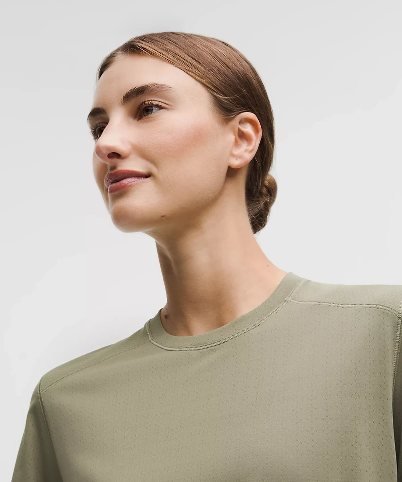 Women's Fast and Free Short-Sleeve Shirt | Short Sleeve Shirts & Tee's