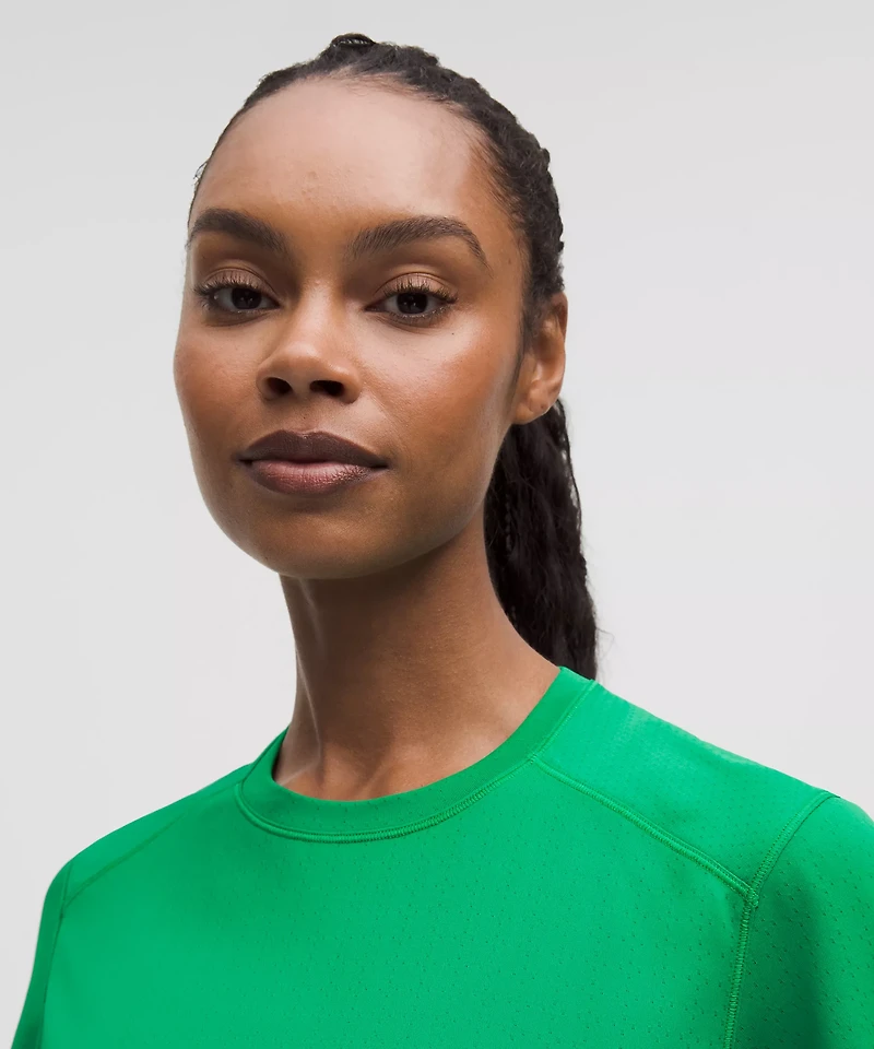 Women's Fast and Free Short-Sleeve Shirt | Short Sleeve Shirts & Tee's