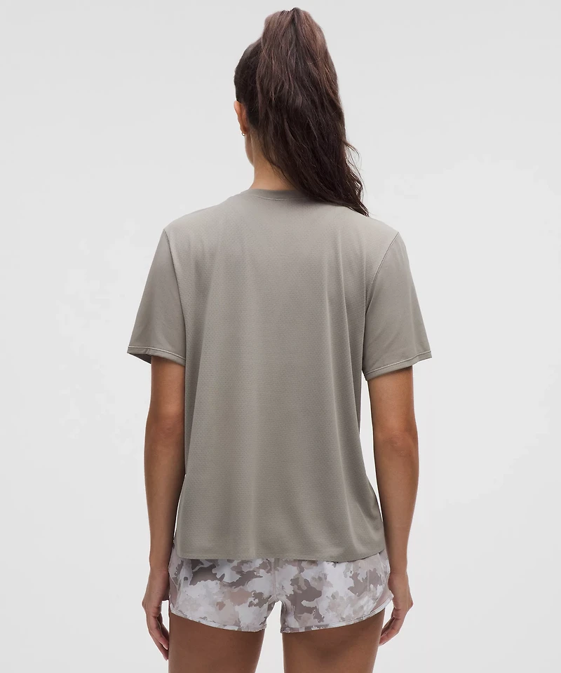 Women's Fast and Free Short-Sleeve Shirt | Short Sleeve Shirts & Tee's