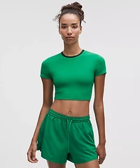 Tight-Fit Cropped Shelf-Bra T-Shirt *Light Support, B/C Cup