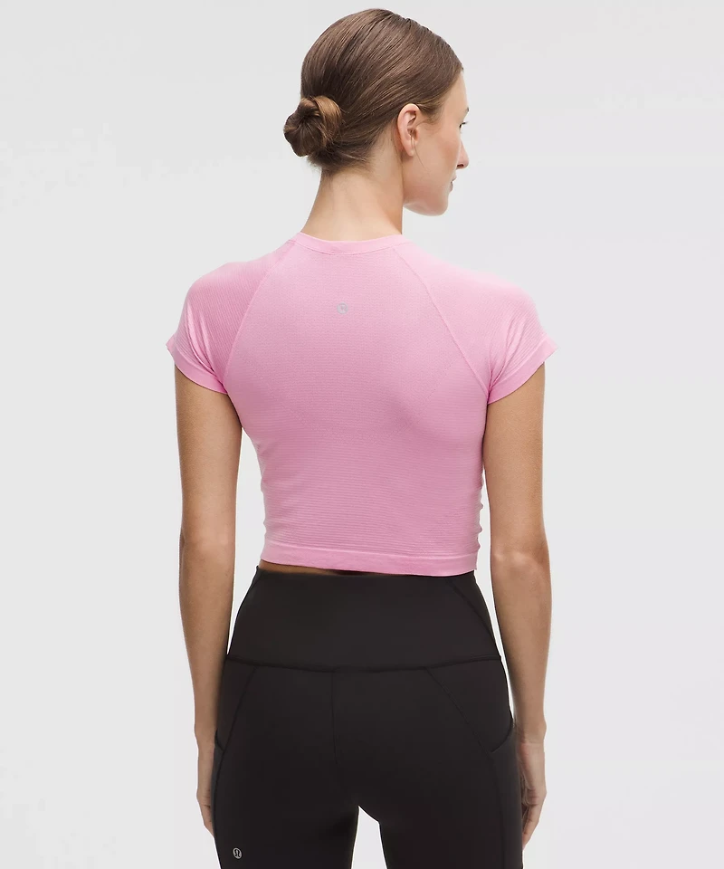 Swiftly Tech Cropped Short-Sleeve Shirt 2.0 | Women's Short Sleeve Shirts & Tee's