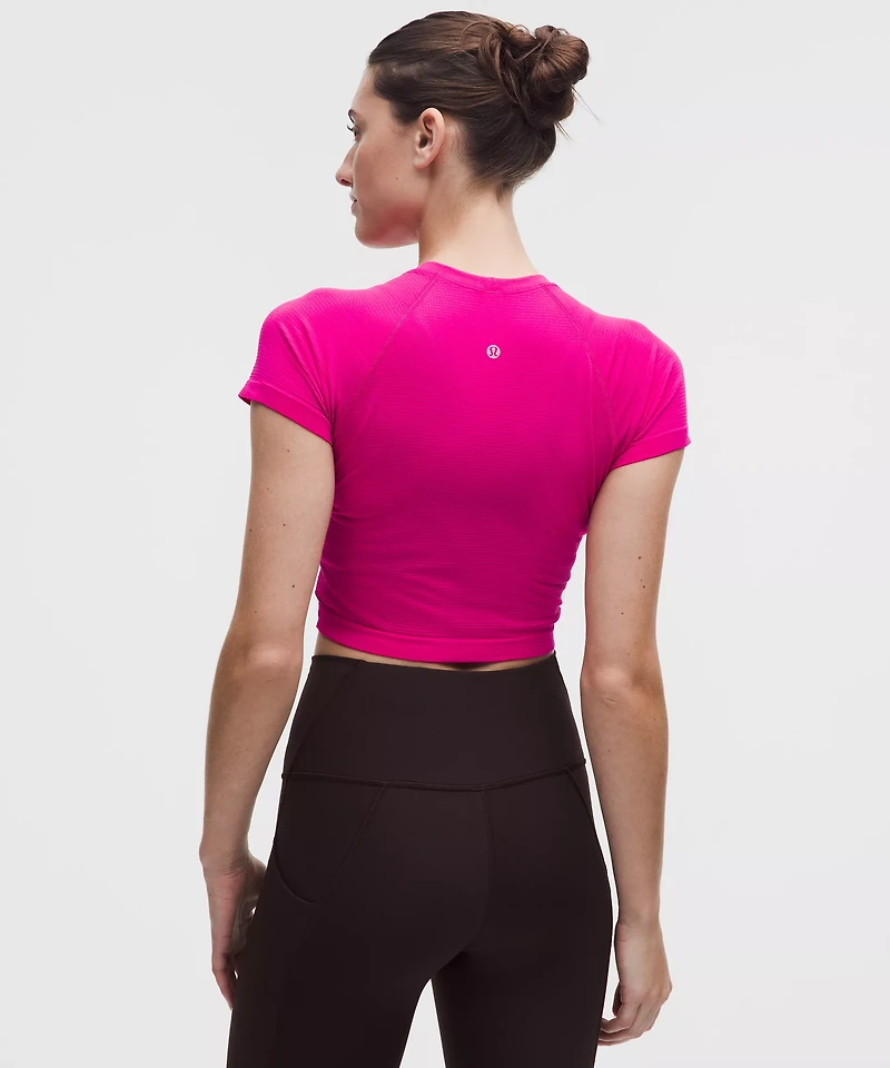 Swiftly Tech Cropped Short-Sleeve Shirt 2.0