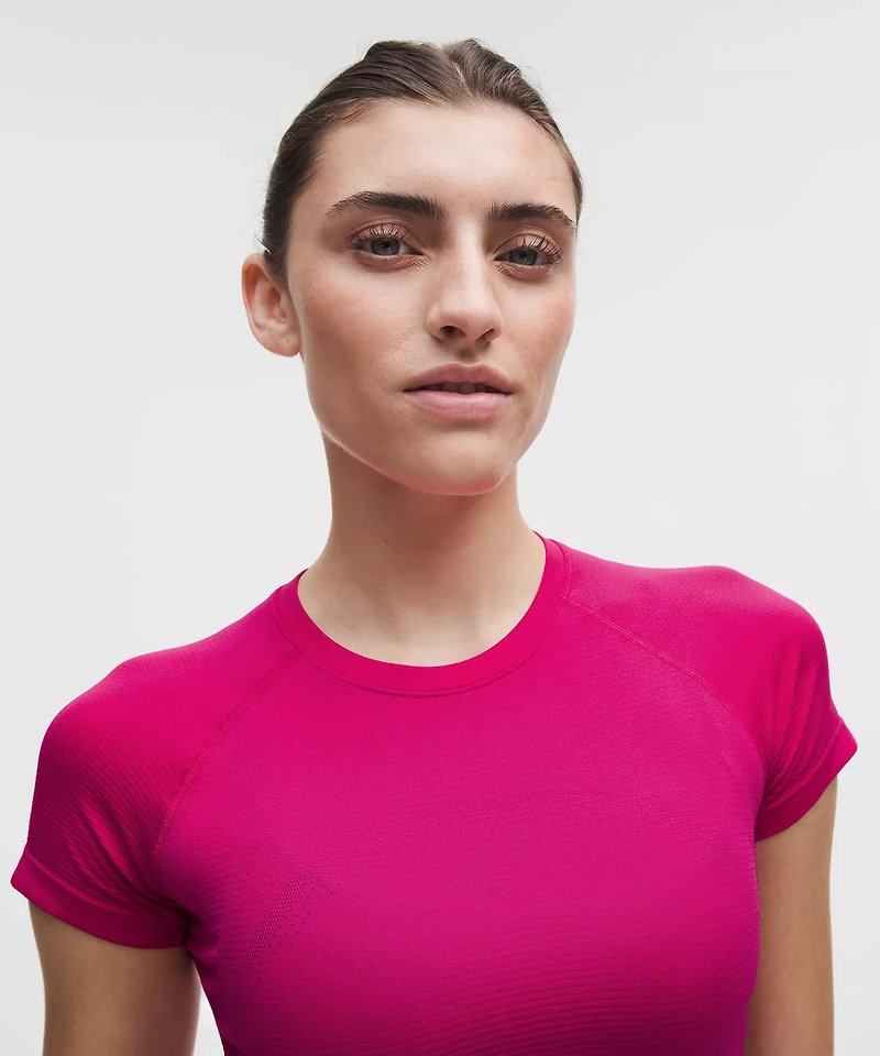 Swiftly Tech Cropped Short-Sleeve Shirt 2.0