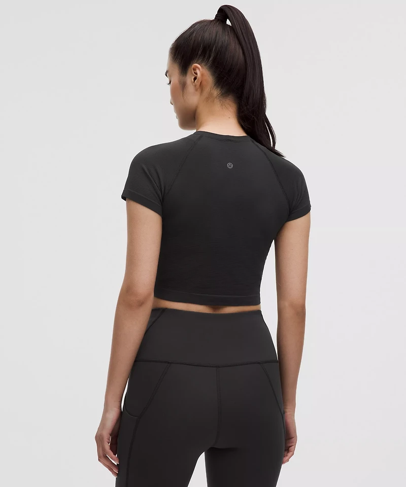 Swiftly Tech Cropped Short-Sleeve Shirt 2.0 | Women's Short Sleeve Shirts & Tee's
