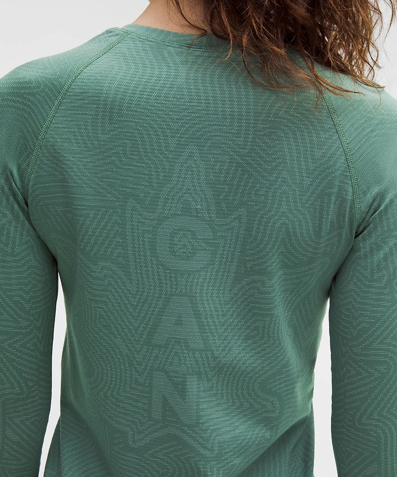 Team Canada Swiftly Tech Long-Sleeve Shirt 2.0 Waist Length *COC Logo