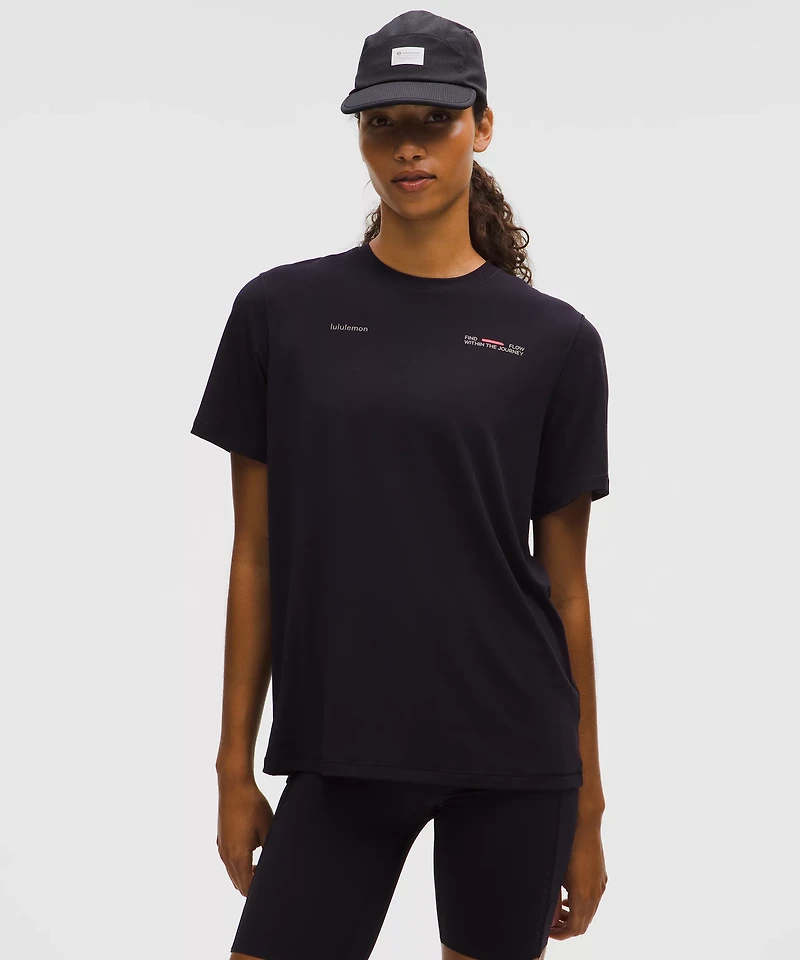 Jersey Training Short-Sleeve Shirt *Graphic | Women's Short Sleeve Shirts & Tee's