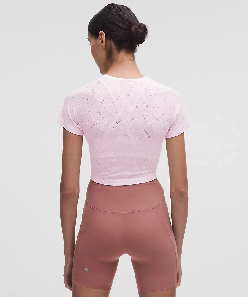Swiftly Tech Cropped Short-Sleeve Shirt 2.0 | Women's Short Sleeve Shirts & Tee's