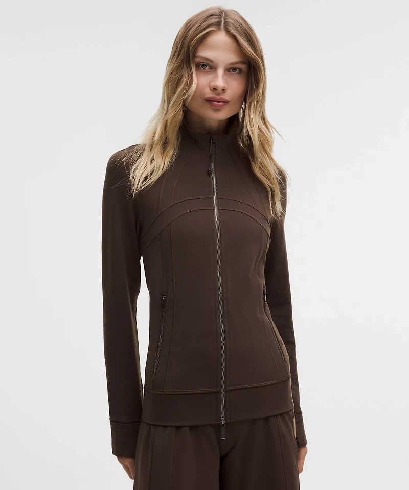 Define Track Jacket *Luon