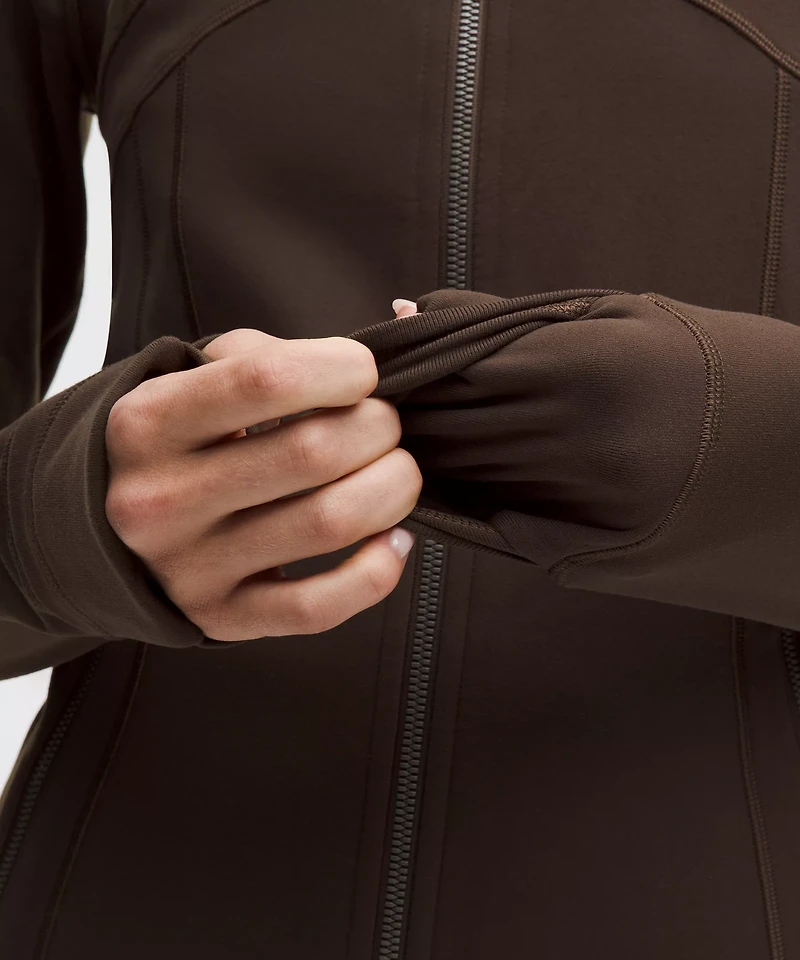 Define Track Jacket *Luon