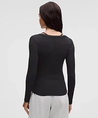 Hold Tight Scoop-Neck Long-Sleeve Shirt | Women's Long Sleeve Shirts