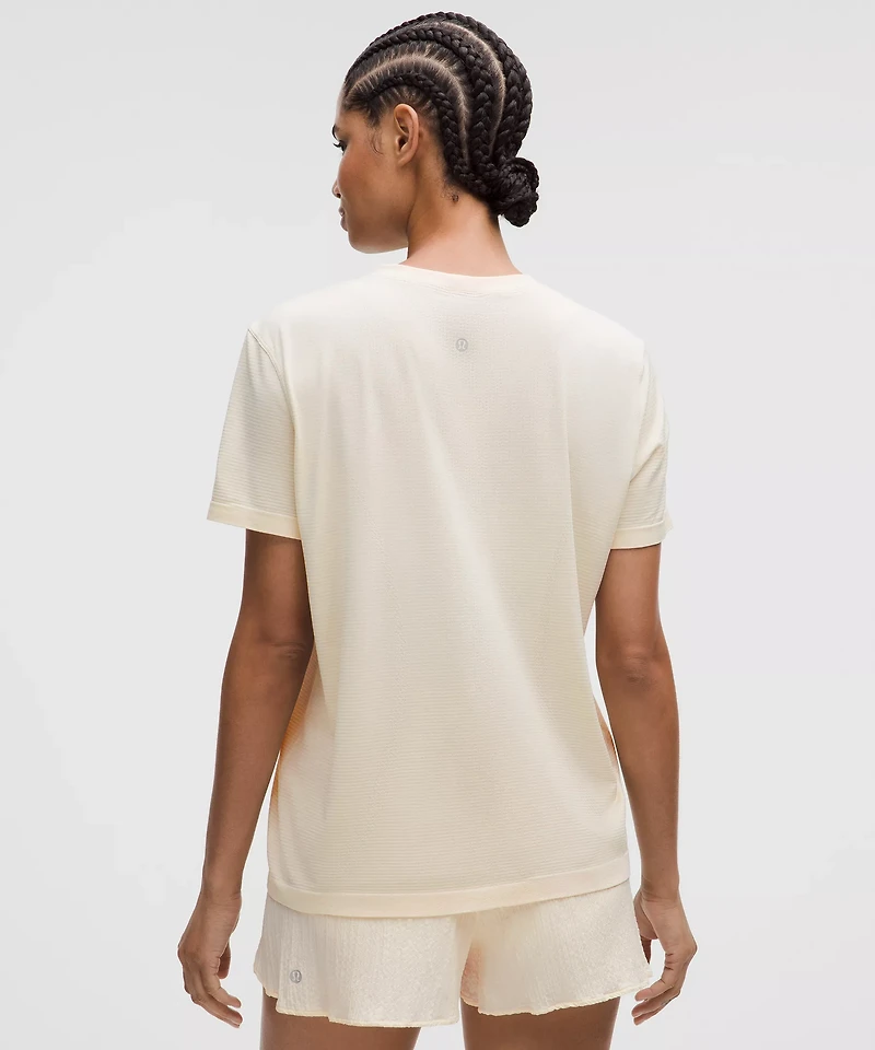 Swiftly Relaxed Short-Sleeve Shirt Hip Length *Updated Fit