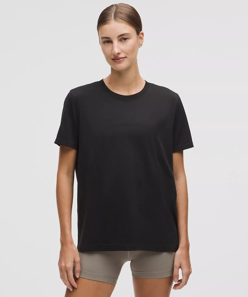 Swiftly Relaxed Short-Sleeve Shirt Hip Length *Updated Fit