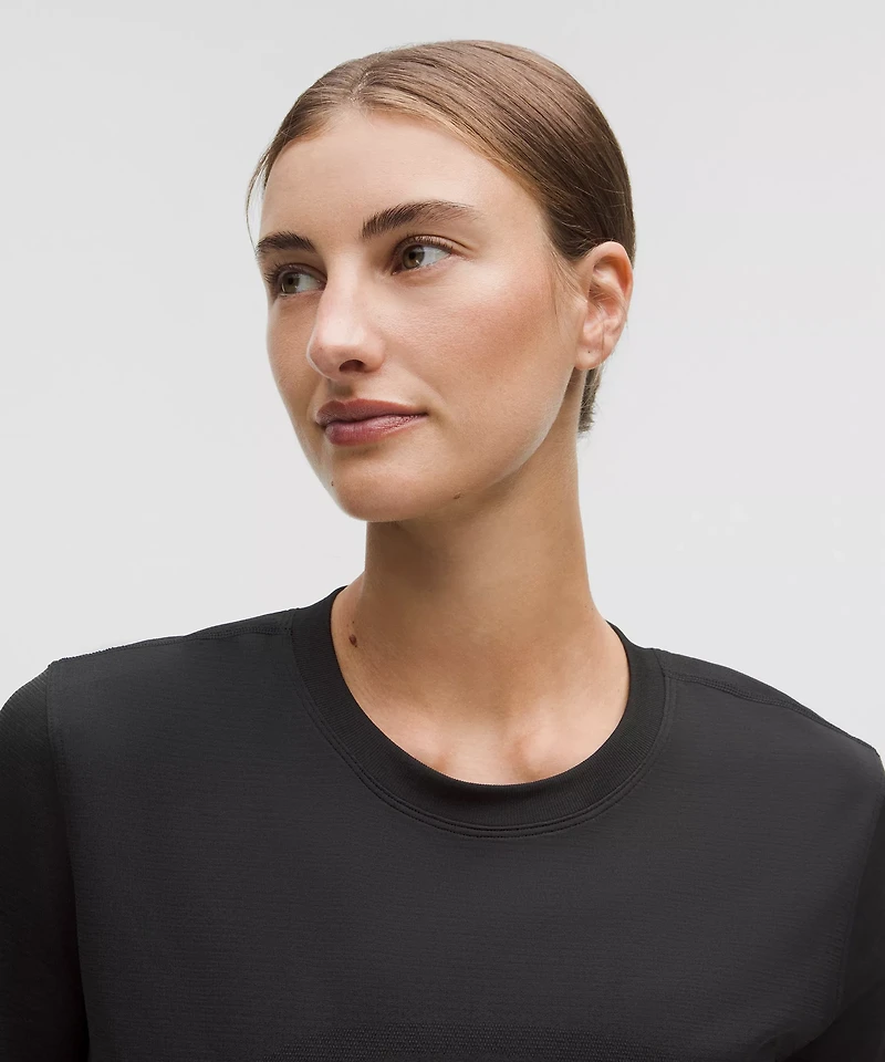 Swiftly Relaxed Short-Sleeve Shirt Hip Length *Updated Fit