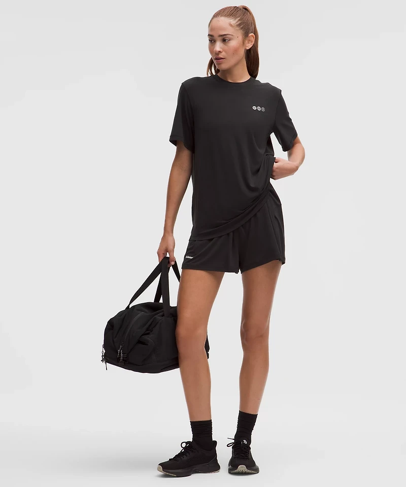 Jersey Training Short-Sleeve Shirt *Graphic | Women's Short Sleeve Shirts & Tee's