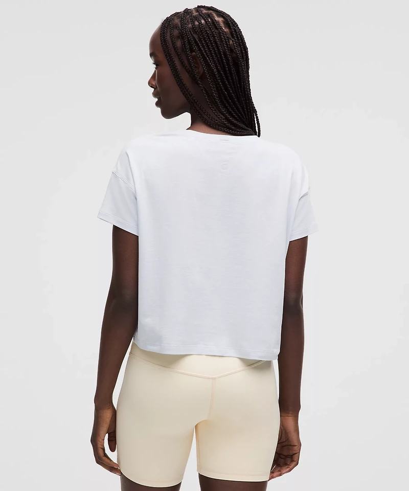 Cates T-Shirt | Women's Short Sleeve Shirts & Tee's