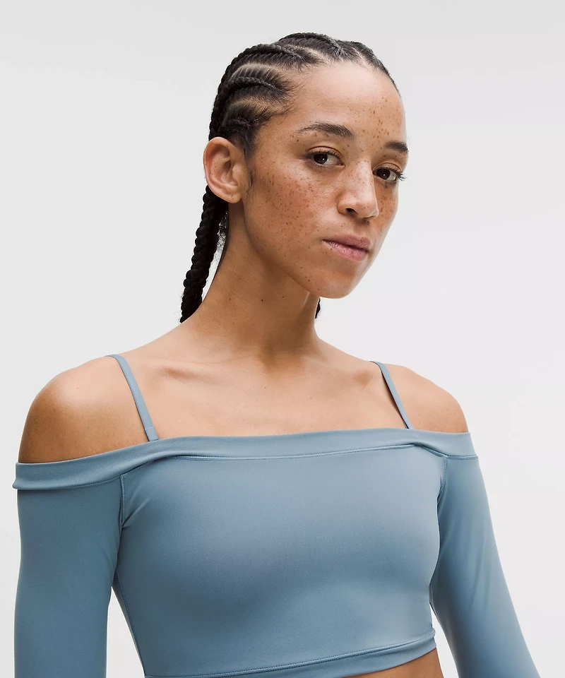 Wunder Train Off-Shoulder Long-Sleeve Shirt