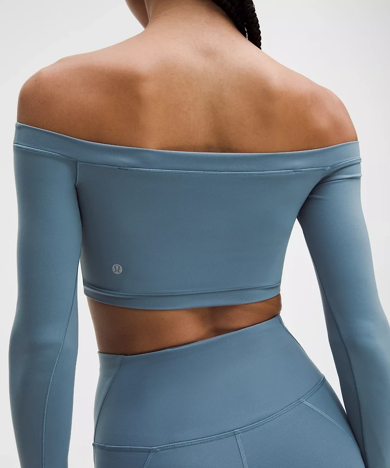 Wunder Train Off-Shoulder Long-Sleeve Shirt