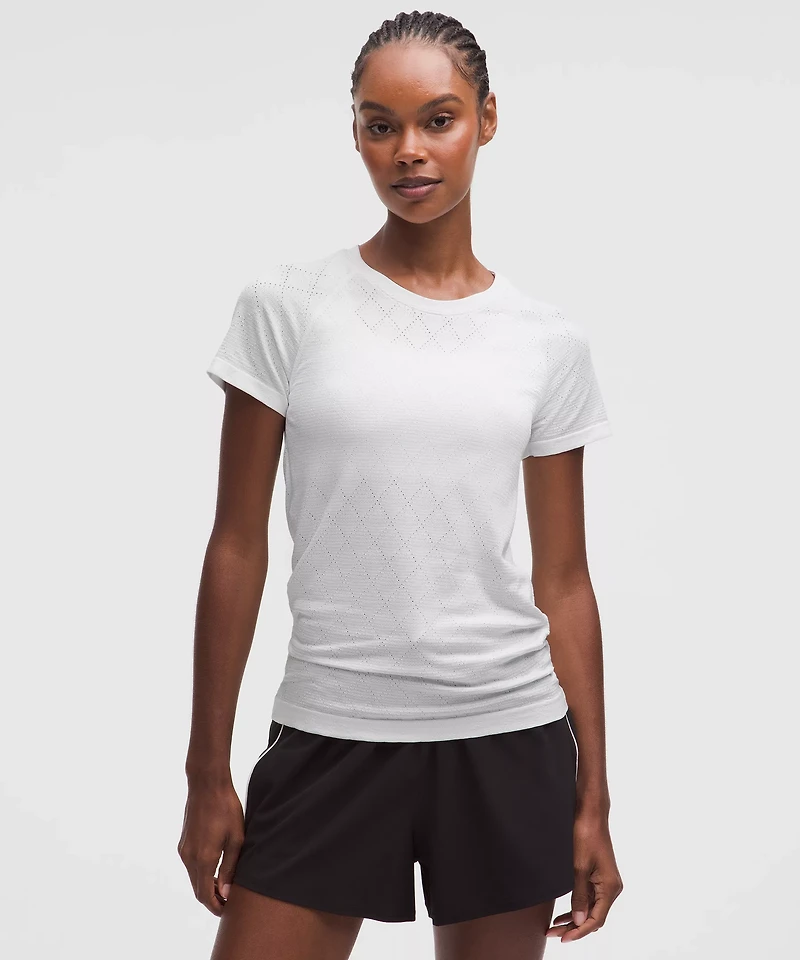 Swiftly Tech Short-Sleeve Shirt 2.0 *Hip Length | Women's Short Sleeve Shirts & Tee's