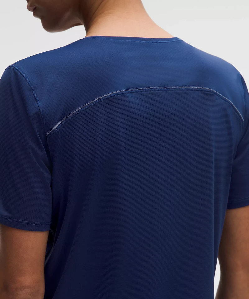 Lightweight Running Short-Sleeve Shirt