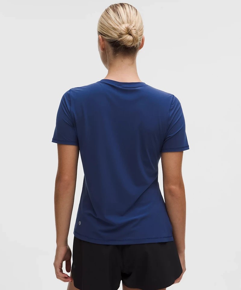 Side-Ruched Running Short-Sleeve Shirt