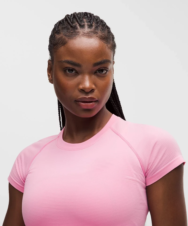 Swiftly Tech Short-Sleeve Shirt 2.0 *Hip Length