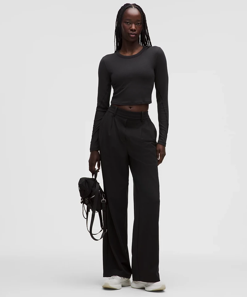 Hold Tight Straight-Hem Cropped Long-Sleeve Shirt