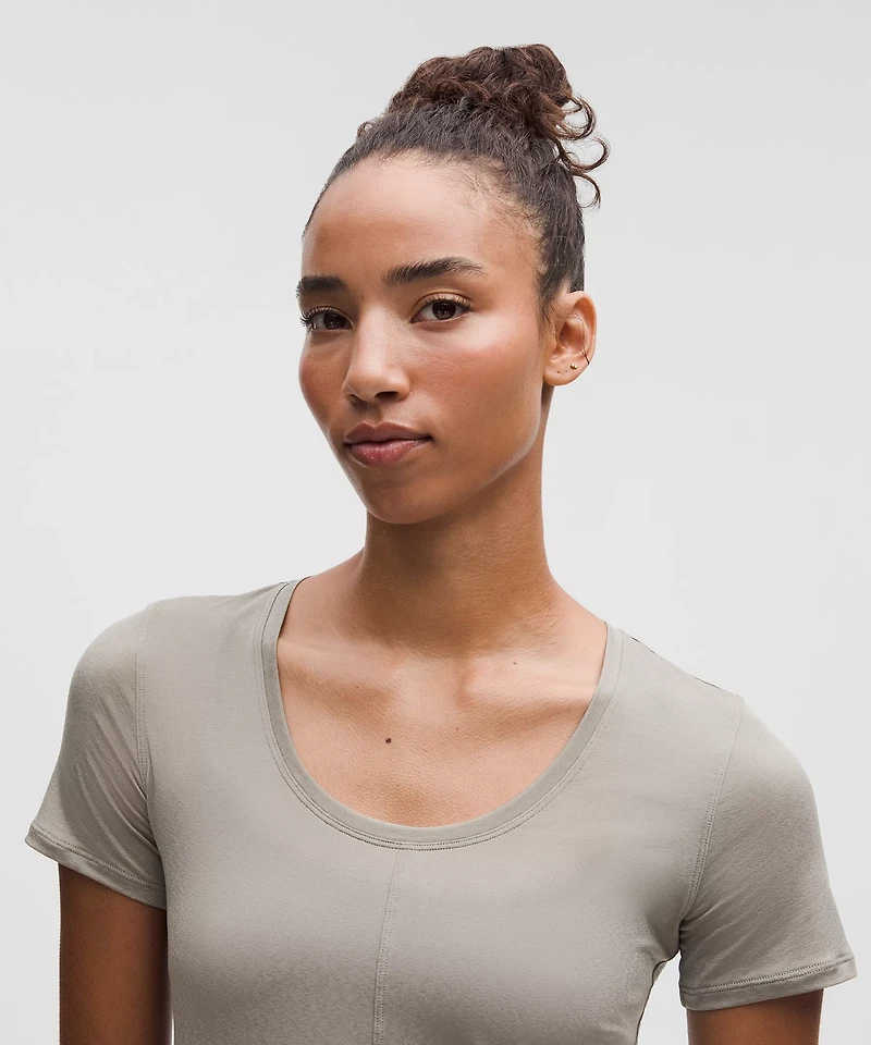 Lightweight Flowy Hem Short-Sleeve Shirt | Women's Short Sleeve Shirts & Tee's