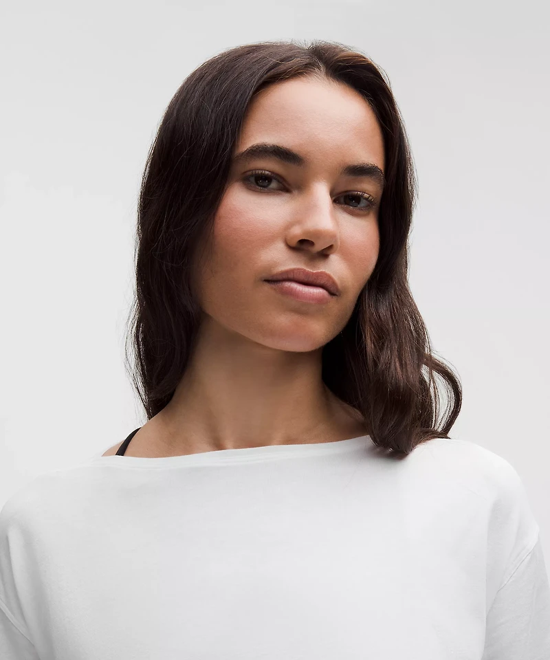 Back Action Organic Cotton T-Shirt | Women's Short Sleeve Shirts & Tee's