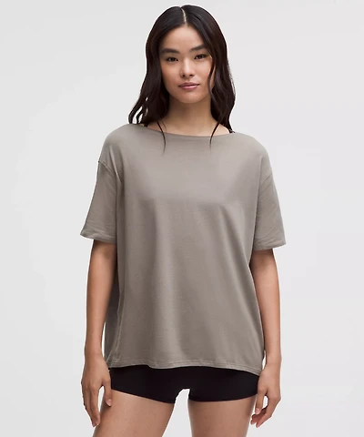 Back Action Organic Cotton T-Shirt | Women's Short Sleeve Shirts & Tee's
