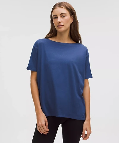 Back Action Organic Cotton T-Shirt | Women's Short Sleeve Shirts & Tee's