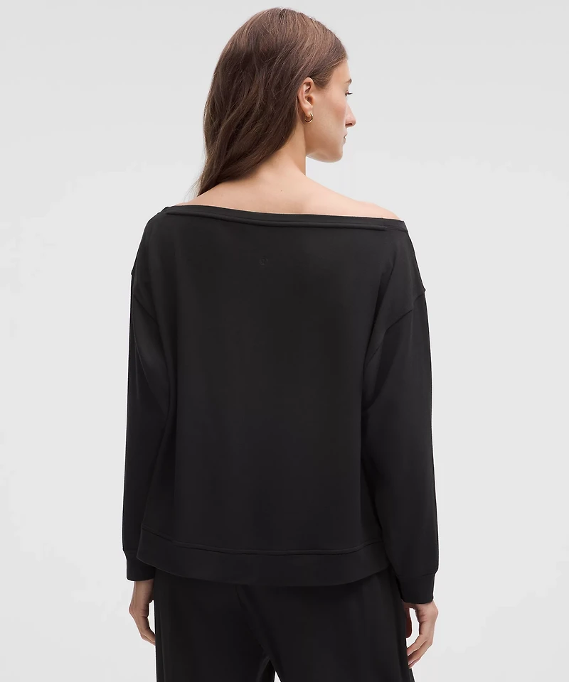 BeCalm Oversized Boatneck Long-Sleeve Shirt