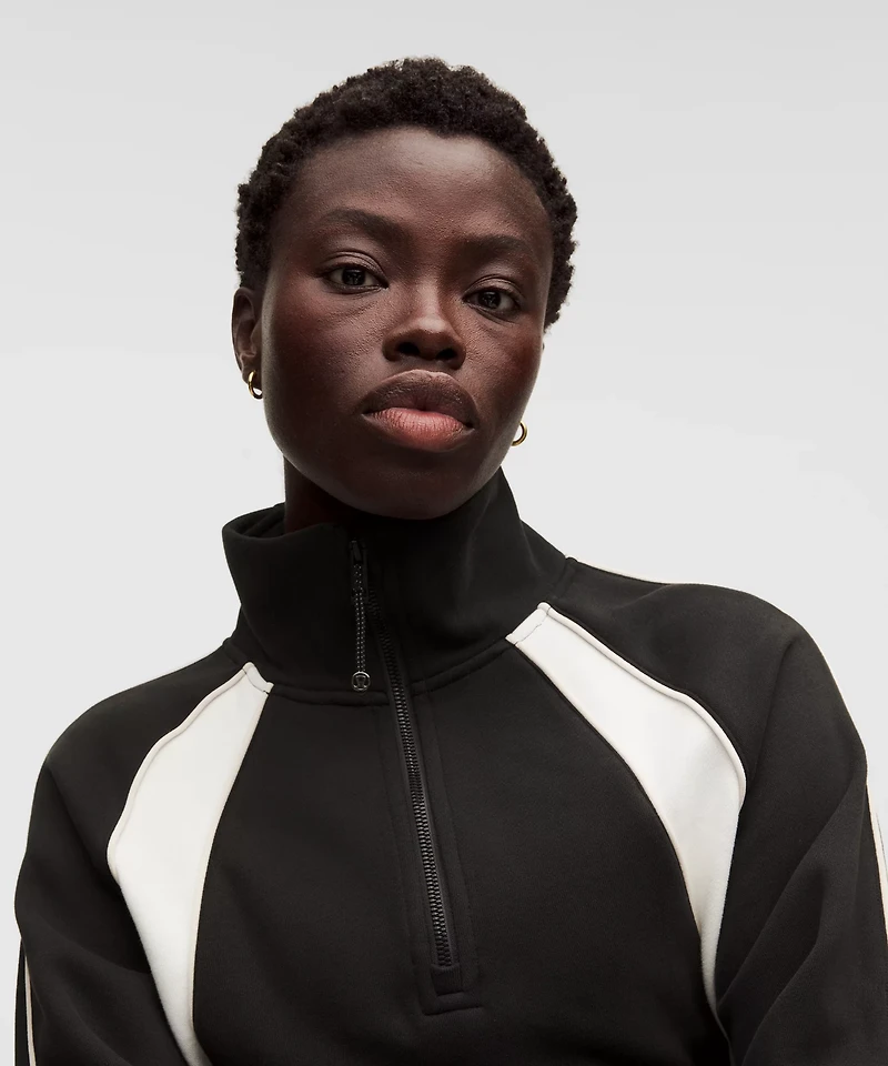 Scuba Relaxed Half-Zip *Colourblock