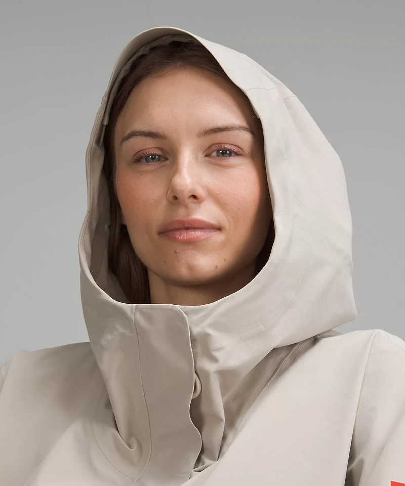 Team Canada Women's Seated-Fit Packable Rain Poncho *CPC Logo | Coats & Jackets