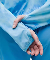 Lightweight Relaxed-Fit Running Jacket