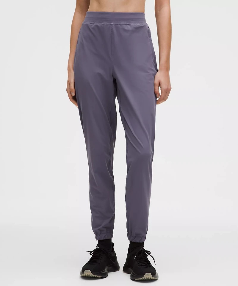 Adapted State High-Rise Jogger *Regular