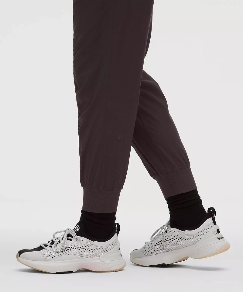 Dance Studio Mid-Rise Jogger 7/8 Length