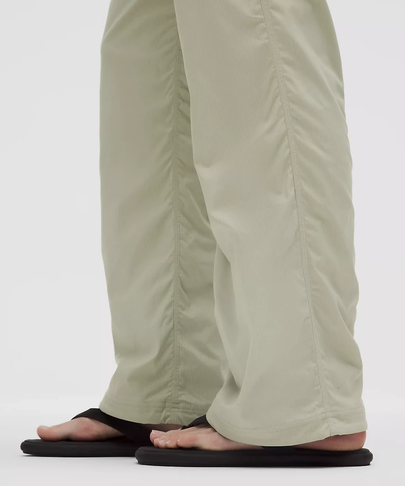 Dance Studio Mid-Rise Pant *Regular