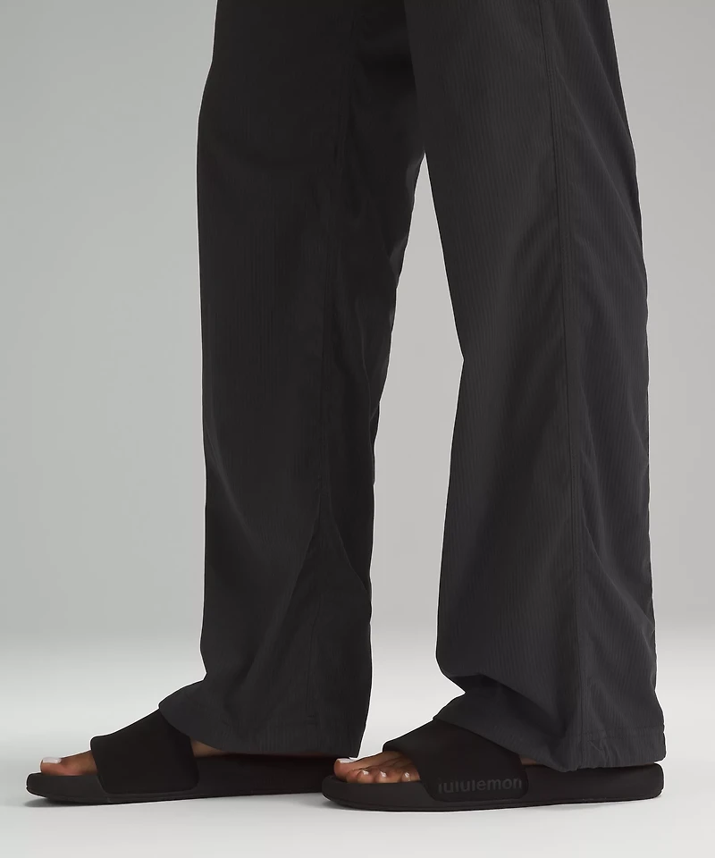 Dance Studio Mid-Rise Pant *Regular