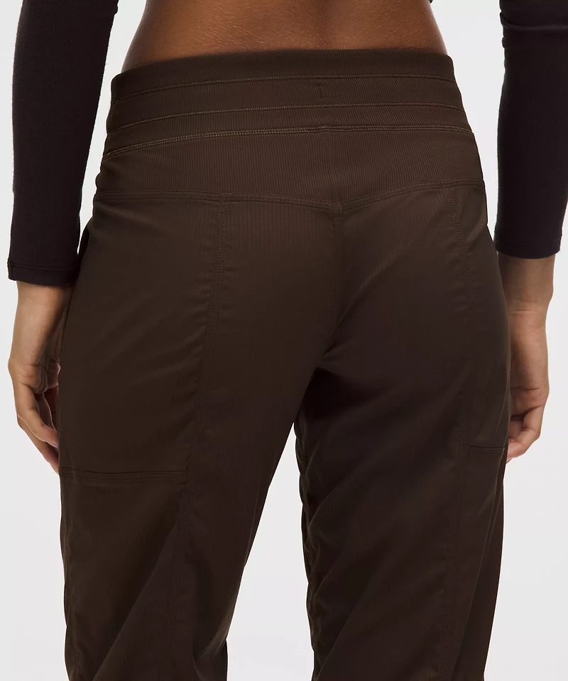 Dance Studio Mid-Rise Pant *Regular
