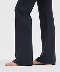 Wunder Under SmoothCover High-Rise Bootcut Pant 34" | Women's Leggings/Tights
