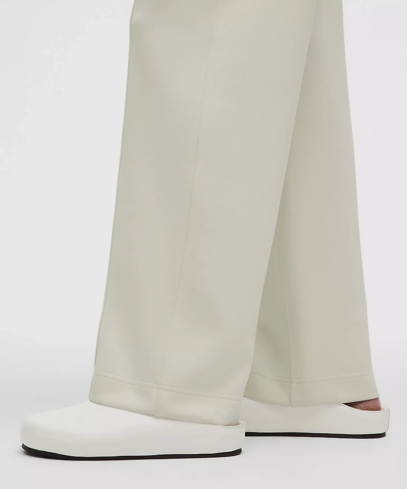 Softstreme Pintuck Mid-Rise Pant *Regular | Women's Pants