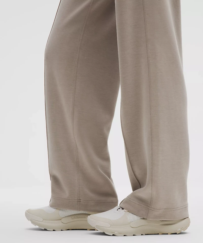 Softstreme Pintuck Mid-Rise Pant *Regular | Women's Pants