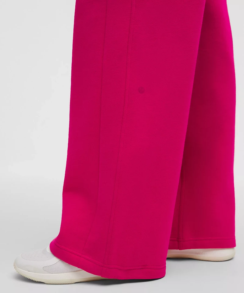 Scuba Mid-Rise Wide-Leg Pant *Regular