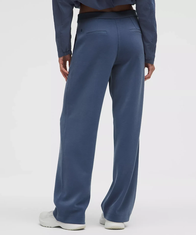 Softstreme Pintuck Mid-Rise Pant *Short | Women's Pants