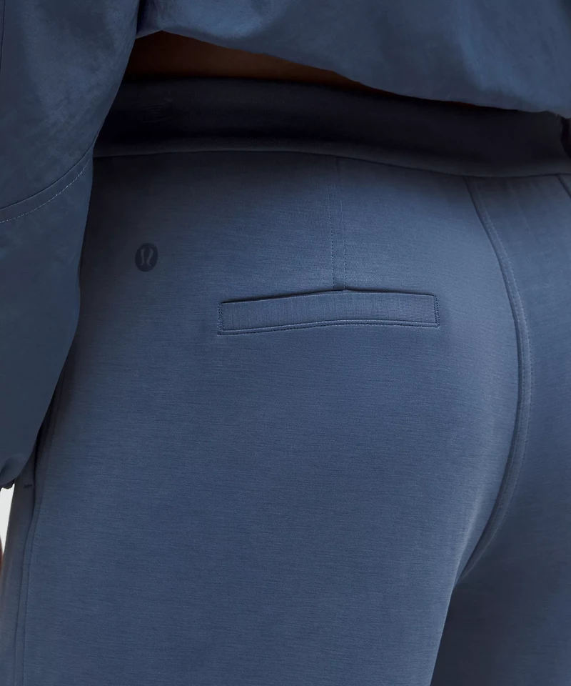 Softstreme Pintuck Mid-Rise Pant *Short | Women's Pants