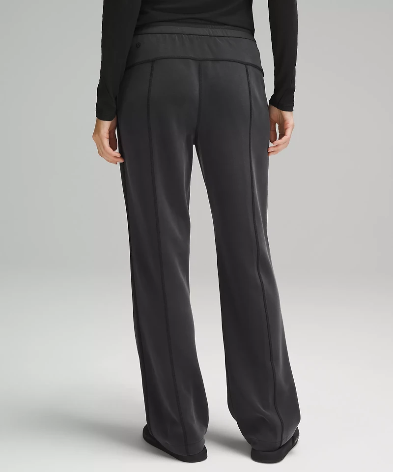 Softstreme High-Rise Pant *Short | Women's Sweatpants