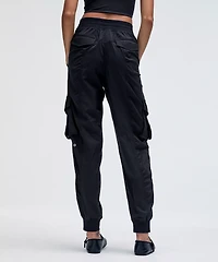 Dance Studio Relaxed-Fit Mid-Rise Cargo Jogger | Women's Joggers