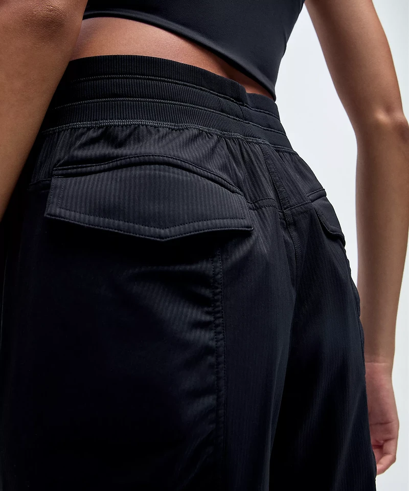 Dance Studio Relaxed-Fit Mid-Rise Cargo Jogger | Women's Joggers